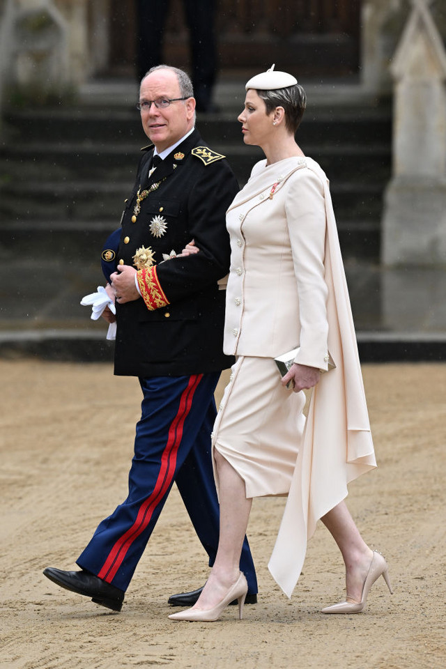 Koronacja Karola III. Książę Monako Albert II i księżniczka Charlene