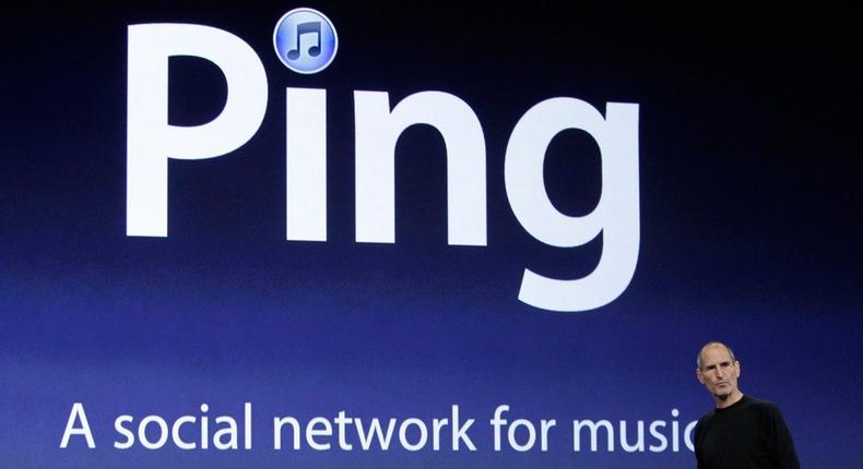 Steve Jobs launching the Ping social network.