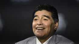Diego Maradona az Arab Emírségekben fog edzősködni