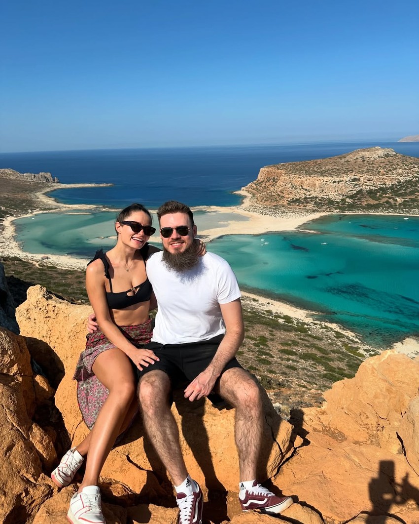 Ovo je trudna snajka Saše Popovića