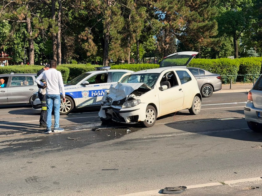 Saobraćajna nesreća kod Pravnog fakulteta