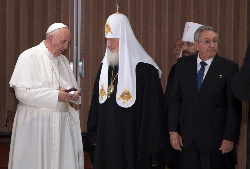 Papa Franja, patrijarh Kiril i Raul Kastro