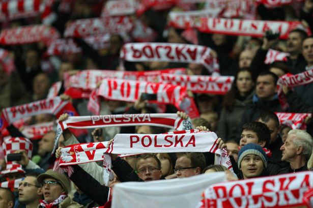 W czasie meczu z Anglią kibice na stadionie mają zrobić żywą flagę