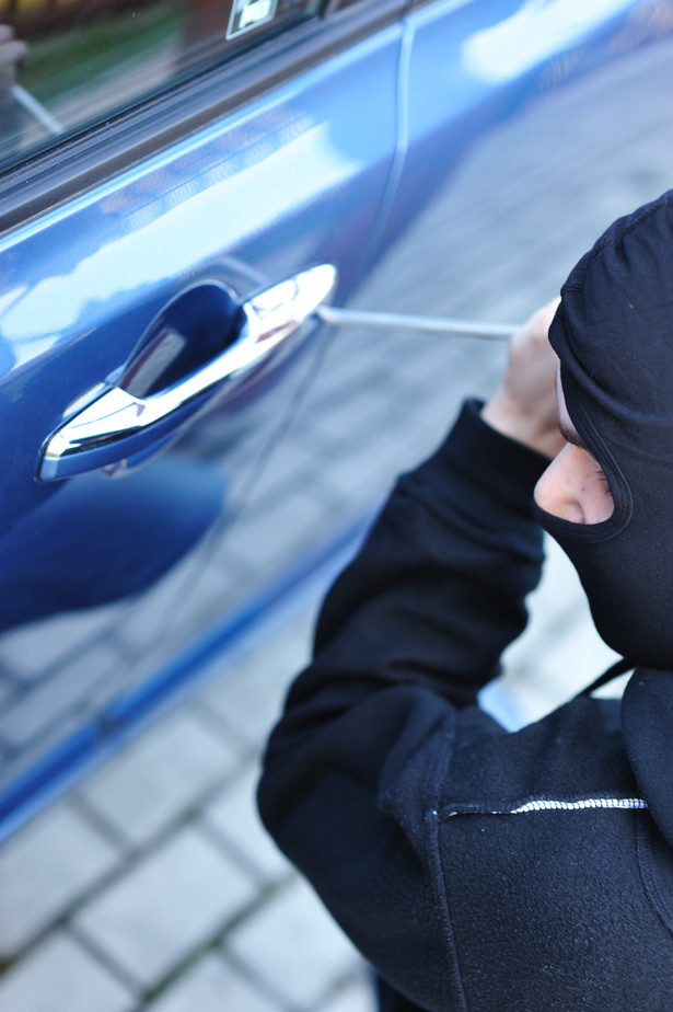 W Warszawie ginie więcej samochodów. Złodzieje kradną Toyoty, Hondy i Mazdy