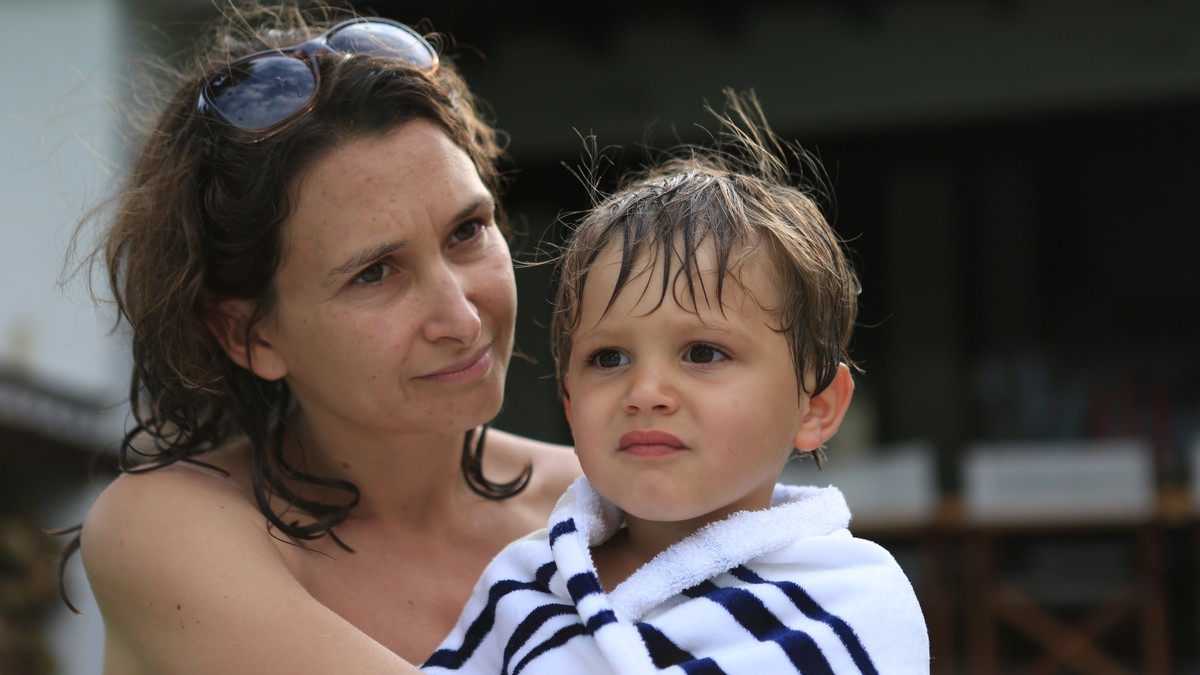 Brutalne ispovesti žena koje su kaje što su majke: "To je kao zamka iz koje ne možete da pobegnete" / ILUSTRACIJA 