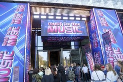 Ujawniono ostatniego jurora 'Must be the music'. To znany raper