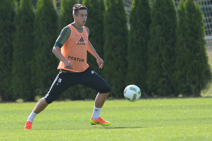 Ariel Borysiuk w Queens Park Rangers. Świetny interes Legii Warszawa!