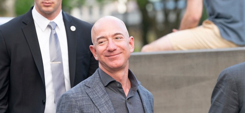 Jeff Bezos nie jest już prezesem Amazona