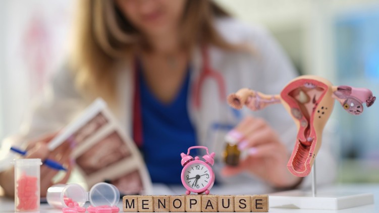 menstruációs zavar vérzés menopauza után oka daganat