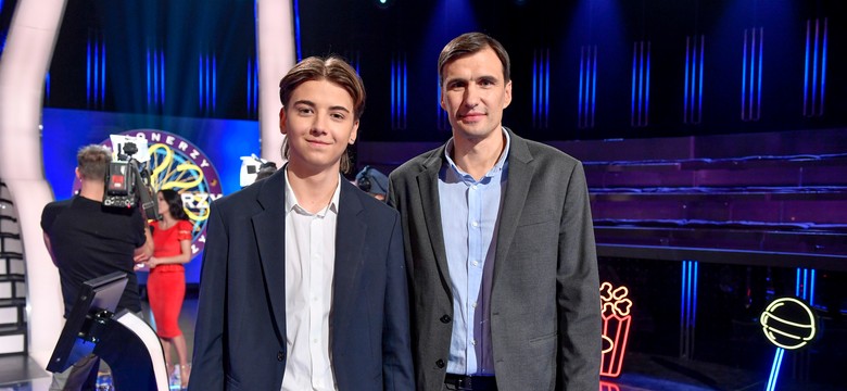 Przystojny syn Anny Przybylskiej już po studniówce. Zadał szyku [FOTO]