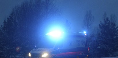 Czołowe zderzenie pod Radomiem! Zginął policjant