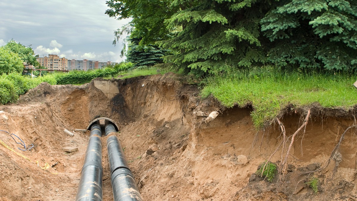 Na budowę przydomowych oczyszczalni ścieków, sieci wodociągowych i kanalizacyjnych czy stacji uzdatniania wody 43 gminy otrzymają 70,5 mln zł zł z Unii Europejskiej - poinformował Urząd Marszałkowski Województwa Mazowieckiego.