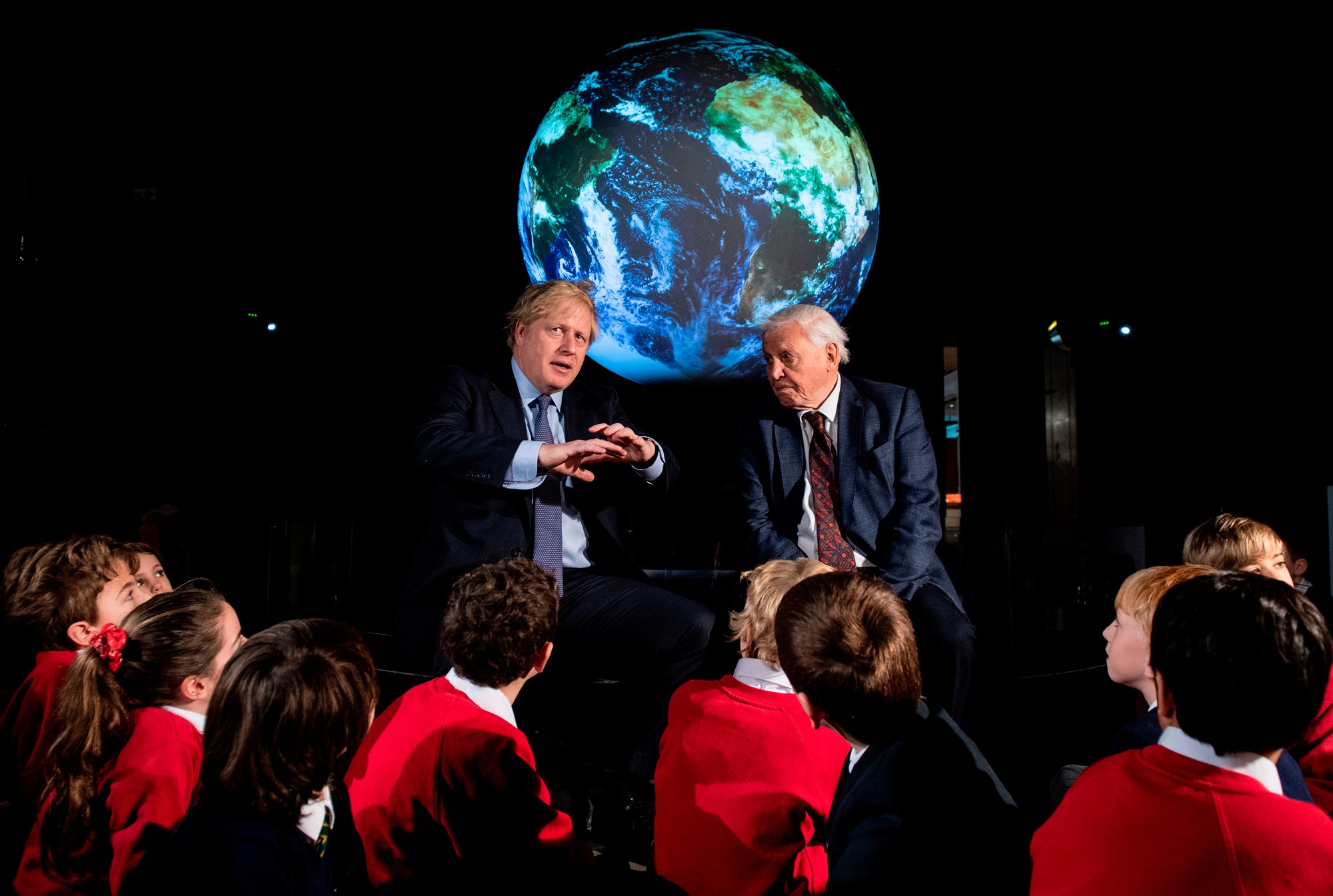 Boris Johnson a britský prírodovedec a dokumentarista sir David Attenborough.