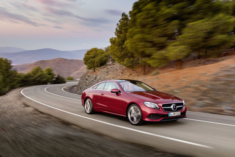 Historia Mercedesów klasy E coupé i cabrio