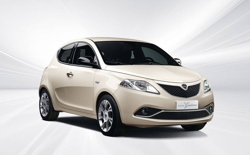Lancia ypsilon