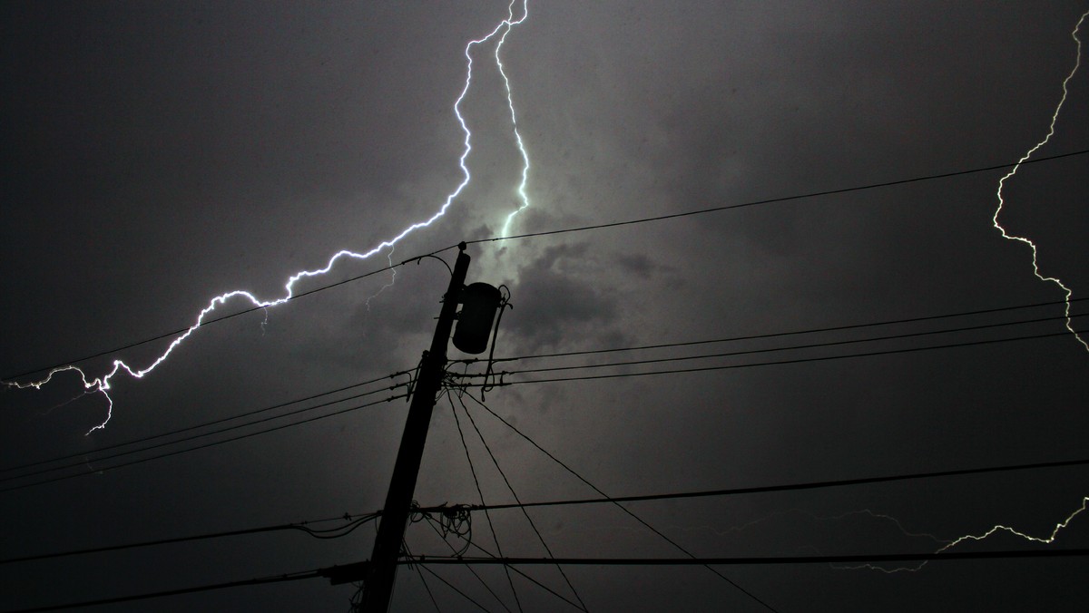 Instytut Meteorologii i Gospodarki Wodnej wydał ostrzeżenie. Większość kraju została objęta drugim stopniem zagrożenia burzami z gradem.