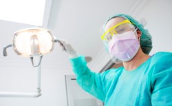 Te rzeczy zrobisz za darmo u dentysty [LISTA]