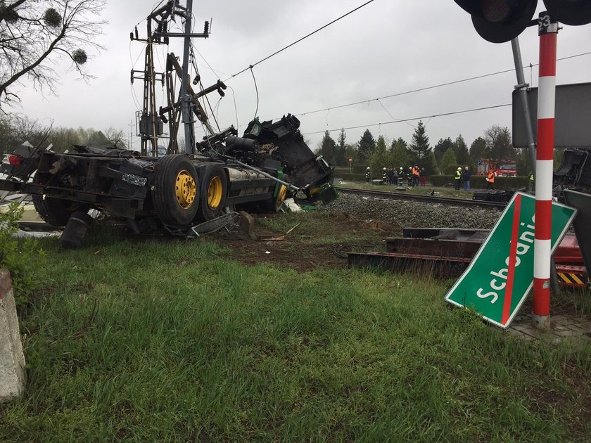 Dramatyczny wypadek. Pendolino wjechało w tira