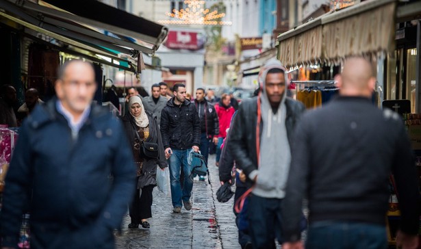 Wchodzimy do Molenbeek, "dzielnicy i wylęgarni terrorystów" [REPORTAŻ]