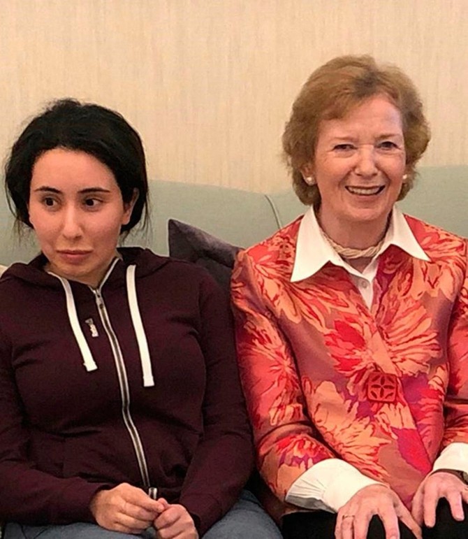 Princeza Latifa sa Meri Robinson