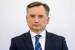 Zbigniew Ziobro przeszedł kolejną operację. Wiadomo, w jakim jest stanie