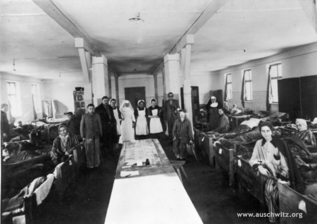 Szpital Obozowy PCK dla wyzwolonych więźniów