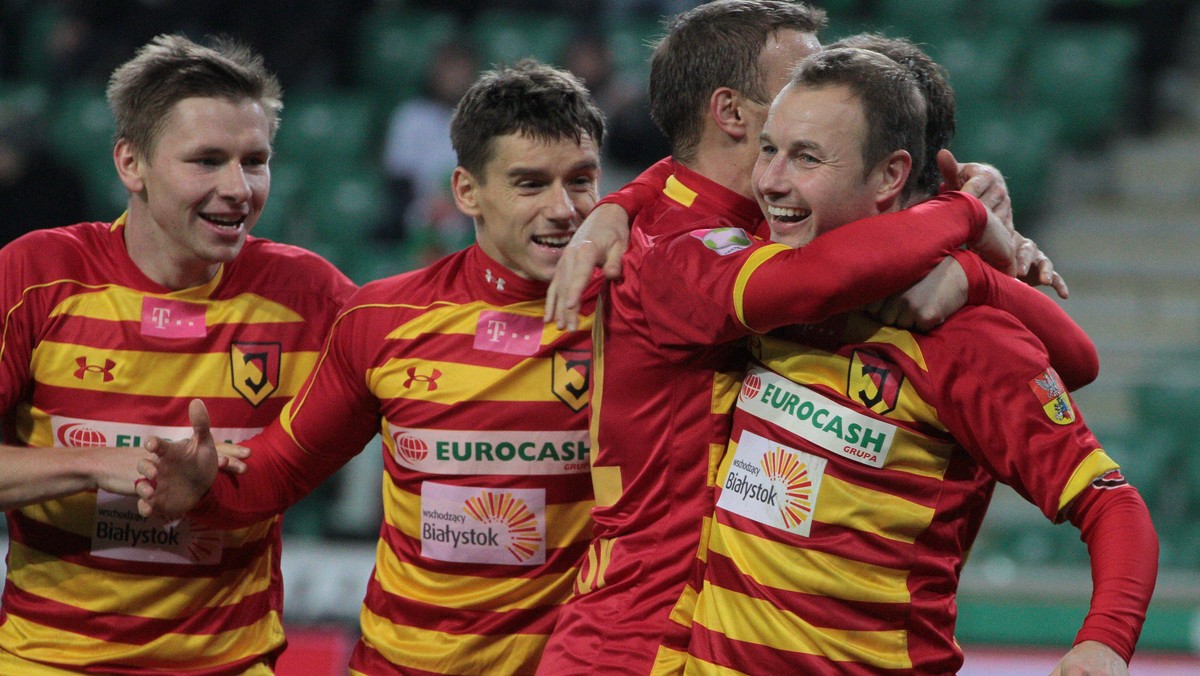 Lechia Gdańsk zremisowała z Wisłą Płock 1:1, a Jagiellonia Białystok pokonała Sudavę Marijampole 3:2 w meczach sparingowych przed rundą wiosenną T-Mobile Ekstraklasy.