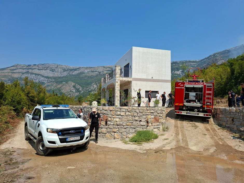 Požar Crna Gora vatrogasci