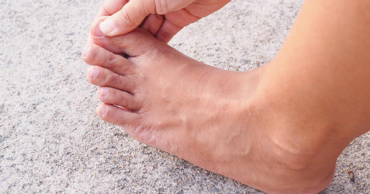 Sore feet. Feet Medicine Cloth. Foot injuries Zones.