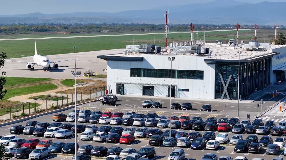 Letnji red letenja na niškom aerodromu: Čak 17 destinacija, novi letovi za Tursku i Tunis i rekordan rast broja putnika! (foto)