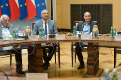 Echa spotkania z premierem ws. relokacji migrantów. "Nie ma jedności po stronie opozycji"