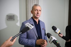 Co ze szkołą po feriach? Broniarz: MEN nie ma pomysłu