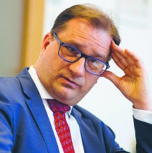 prof. Marek Kwiek przewodniczący zespołu UAM Fot. Rafał Siderski