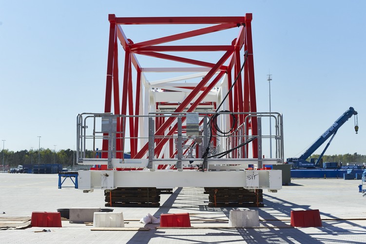 Eksploatacja terminalu T2 ma rozpocząć się pod koniec 2016 r. Całkowity koszt inwestycji to ok. 200 mln euro. <br><br>fot.  (cat) PAP/Dominik Kulaszewicz