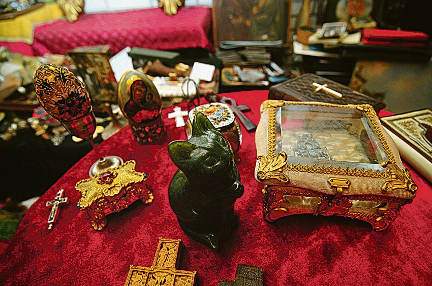 Mačka od žada iz drevne Kine deo je kolekcije