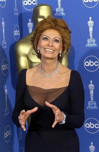 Sophia Loren gwiazdą kalendarza Pirelli