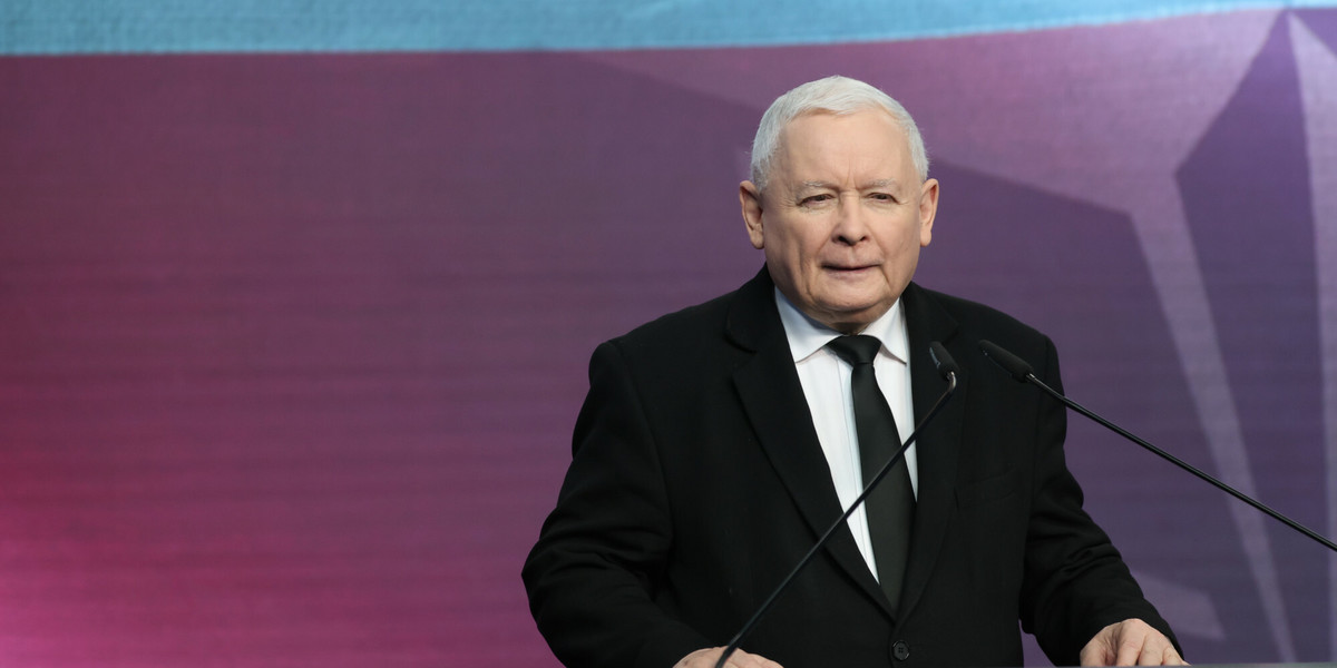 Jarosław Kaczyński podczas konferencji prasowej