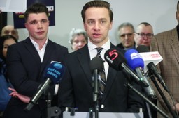 Bosak o wysłaniu wojsk do Ukrainy: Polską racją stanu jest to, by nie wejść do wojny