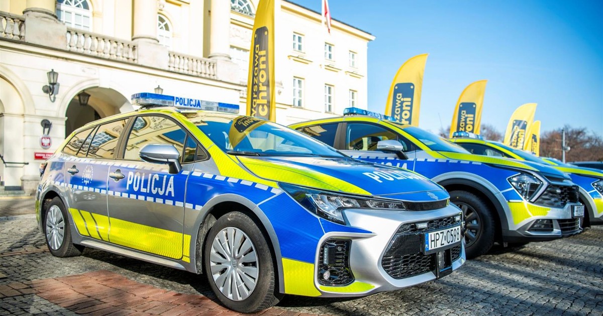 Miasto przekazuje sprzęt policjantom