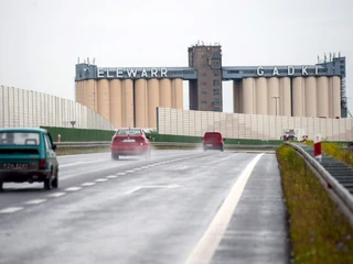 Najwyższa Izba Kontroli wydała raport ws. rolniczej spółki Elewarr. Podczas kontroli stwierdziła m.in. niegospodarność podczas transakcji przeprowadzonej przez jeden z oddziałów. Efektem jest zawiadomienie do prokuratury ws. możliwości popełnienia przestępstwa.