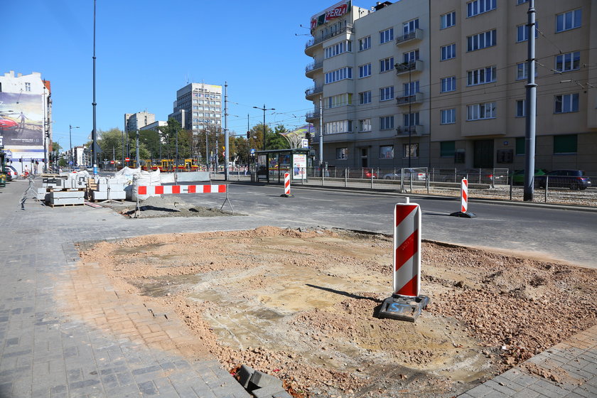 W Łodzi ruszyły remonty chodników. Zarząd dróg obiecuje, że zakończą się jeszcze w tym roku