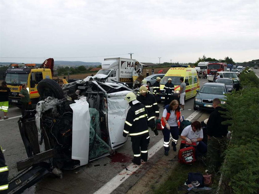 W piątek w Czechach zderzył się polski mikrobus. W wypadku kilka osób zostało ranny