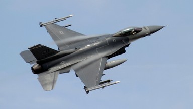 Ten lot Pentagon trzymał w tajemnicy. Eksperyment z F-16