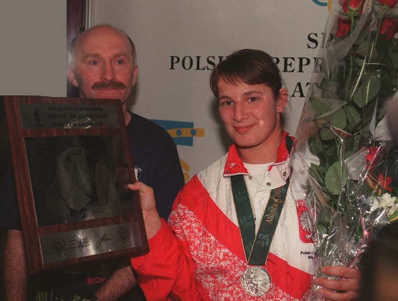 Aneta Szczepańska ze srebrnym medalem igrzysk w Atlancie w kat. do 66 kg