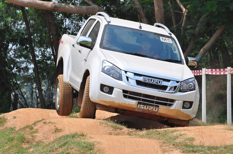 Isuzu D-Max: azjatycki specjał