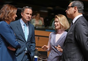 Kaja Kalas i slovenačka ministarka spoljnih poslova Tanja Fajon na sastanku u Luksemburgu 21. aprila