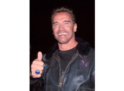 Arnold Schwarzenegger roztańczony i rozśpiewany w Bollywood