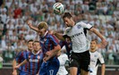 PIŁKA NOŻNA ELIMINACJE LM LEGIA SAINT PATRICK'S (Inaki Astiz Chris Forrester)