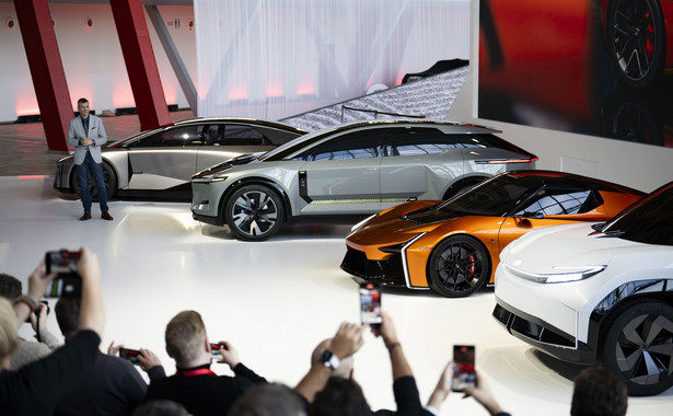 Toyota wprowadzi sześć nowych modeli samochodów