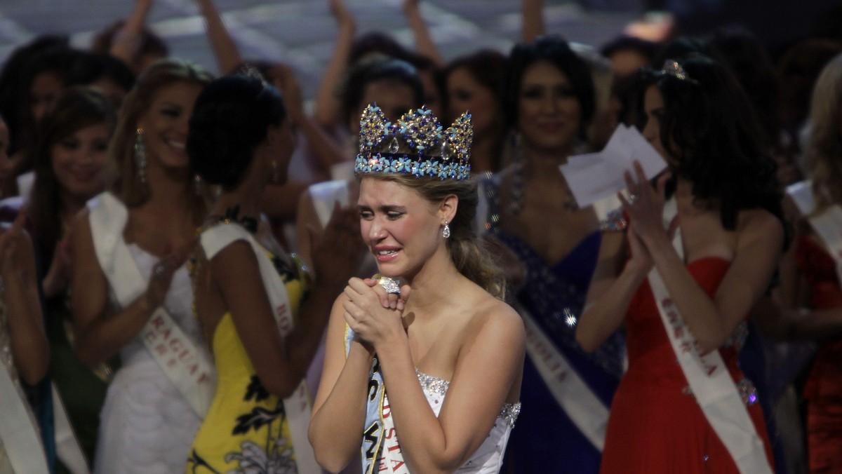 18-letnia Amerykanka Alexandria Mills pokonała w sobotę ponad sto kandydatek i zdobyła tytuł Miss Świata 2010. Największy międzynarodowy konkurs piękności odbył się już po raz 60, tym razem w mieście Sanya, leżącym na tropikalnej chińskiej wyspie Hajnan.